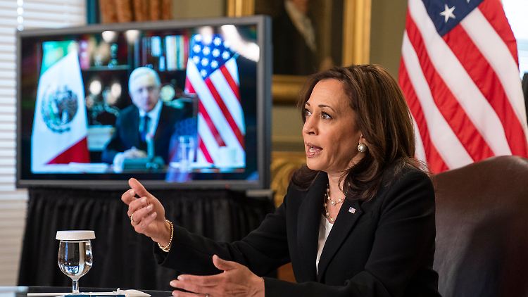 US-Vizepräsidentin Kamala Harris und der mexikanische Präsident Andrés Manuel López Obrador wollen gemeinsam die wirtschaftliche Situation in Mittelamerika verbessern.
