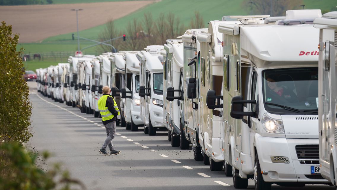 Laut Veranstalter reisten Camper aus ganz Deutschland an, zum Beispiel von der Insel Rügen.