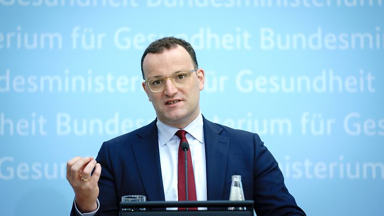 Gesundheitsminister Spahn warnt vor  einem Überbietungswettbewerb bei Corona-Öffnungen.