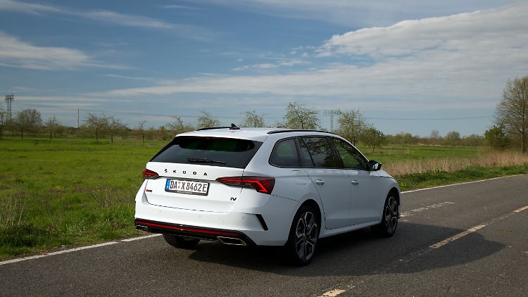 Mit 44.000 Euro ist der Skoda Octavia RS iV auf den ersten Blick auch kein Schnäppchen.