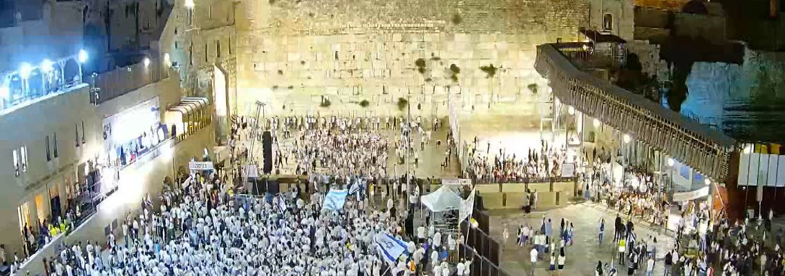 2021-05-10T173503Z_637908873_RC25DN9XQ1X7_RTRMADP_3_ISRAEL-PALESTINIANS-JERUSALEM.JPG