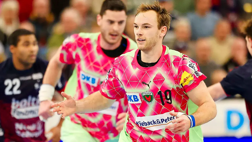 Mathias-Gidsel-war-gegen-Gummersbach-bester-Schuetze-der-Fuechse