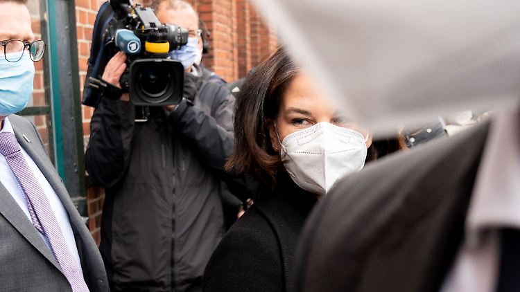 Viele der Falschbehauptungen über Annalena Baerbock kommen vom rechten Rand. 