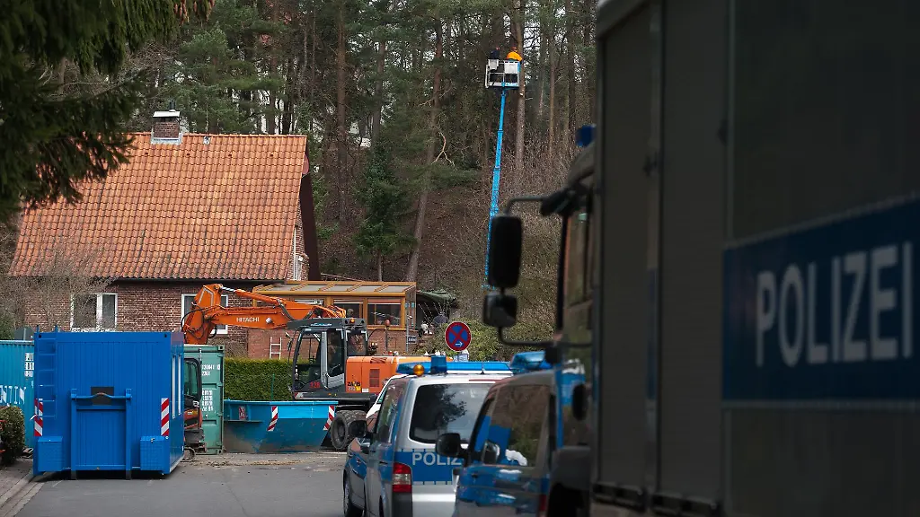 Hunderte-Faelle-warten-allein-in-Niedersachsen-noch-auf-eine-Aufklaerung