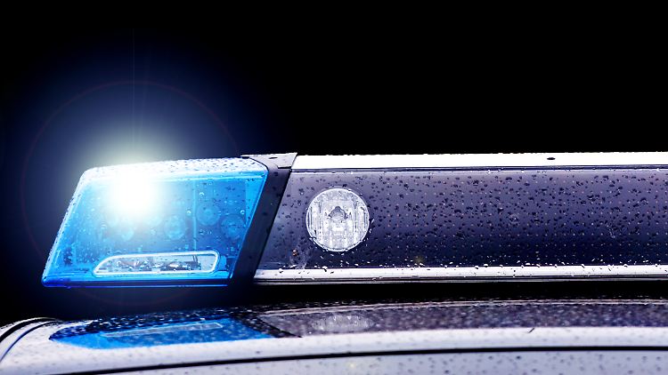 Zahlreiche Polizisten rückten zum Einsatzort an.