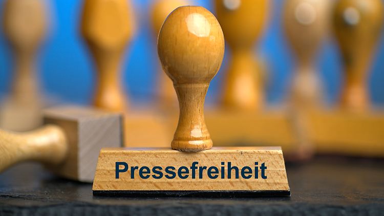 Seit Beginn der Proteste gegen Lukaschenko im vergangenen Sommer gehen die Behörden immer wieder auch gegen Medien vor. 