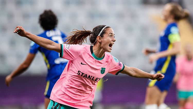 Aitana Bonmati feiert ihr 3:0.