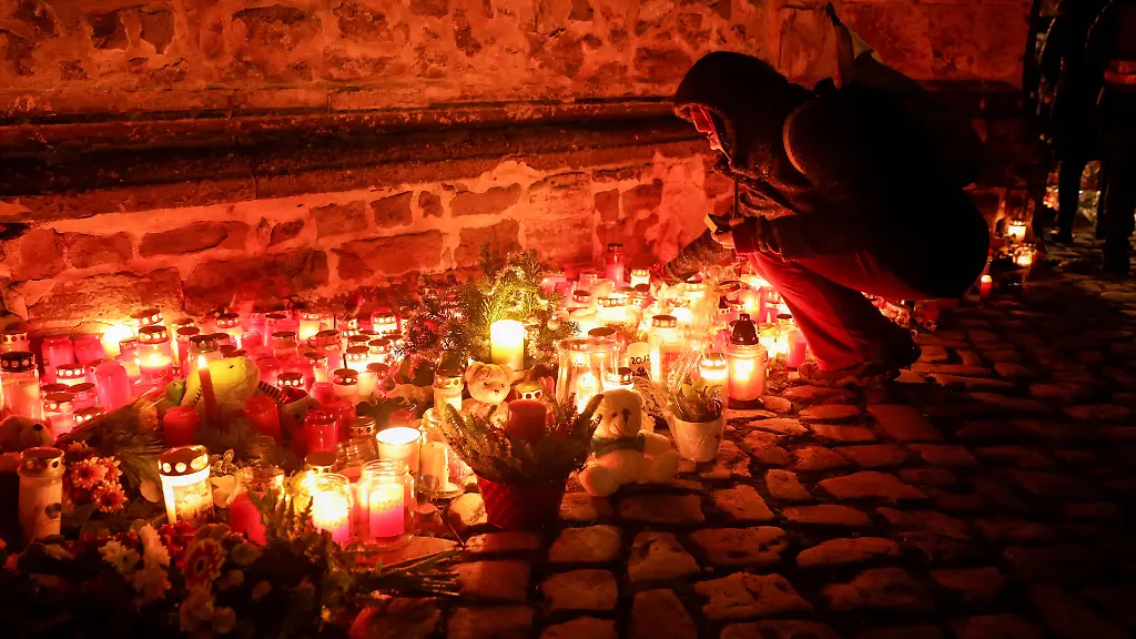 epi-224353332-IMAGO-SP-imago-st-1223-06440009-0787787714-jpg-Am-Abend-24-Stunde