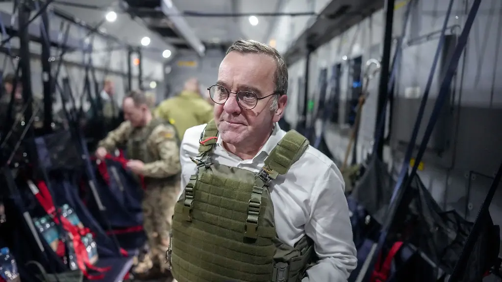 Verteidigungsminister-Pistorius-warnt-vor-hybrider-Bedrohung-durch-Russland-Archivbild