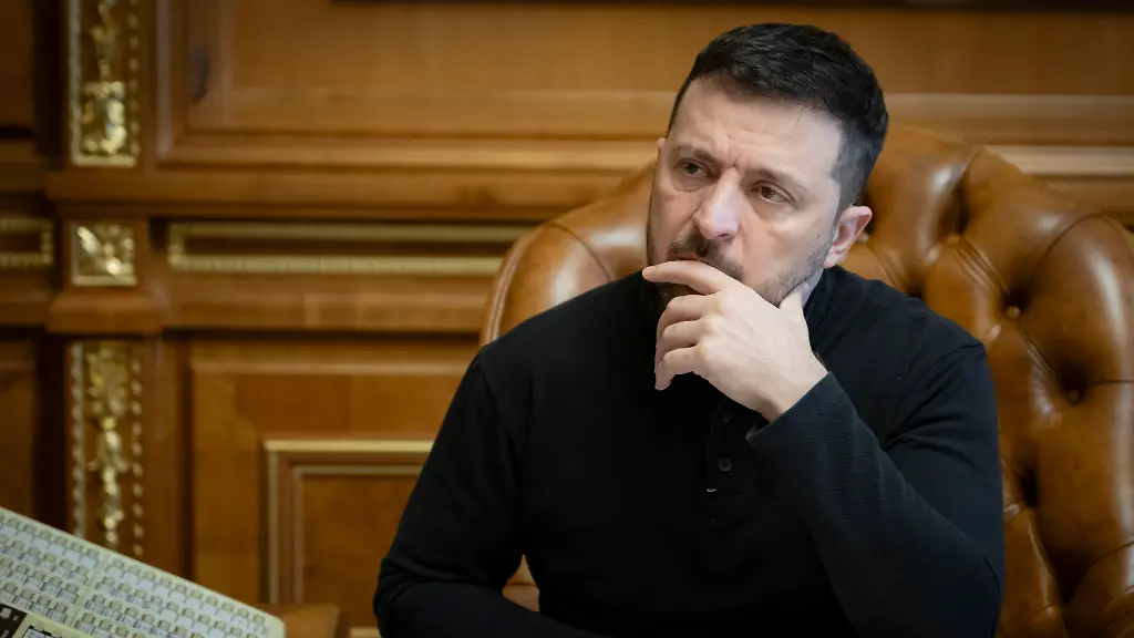 3297b03d39b5de9b7d467418319415fb