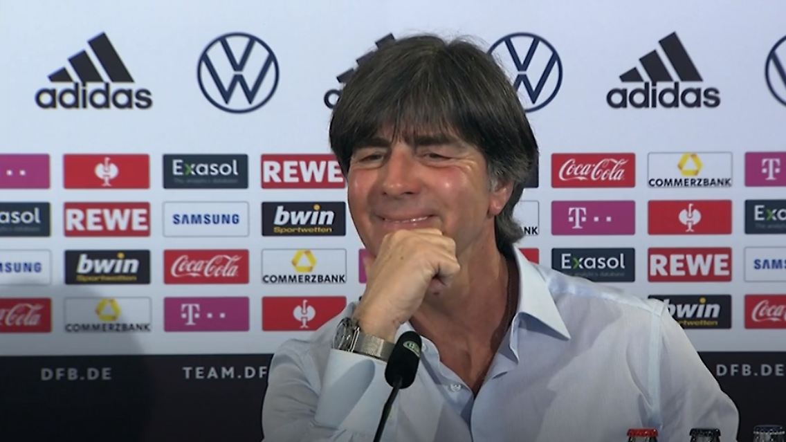 joachim-loew-laechelt.PNG