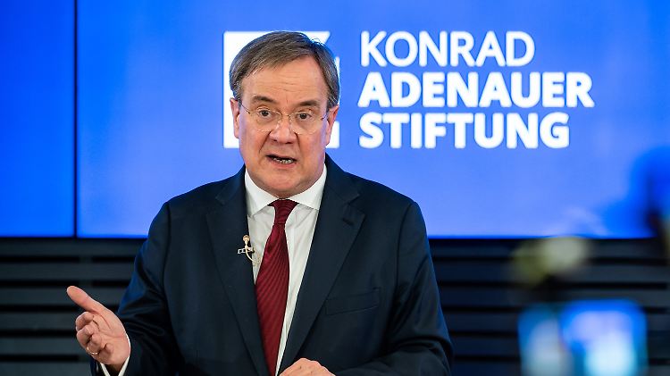 Laschet bekennt sich zu internationaler Zusammenarbeit. "'Mein Land first' ist falsch", sagt er in Berlin.