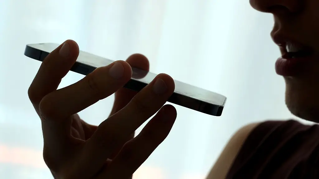 Hunderte-Male-klingelte-in-diesem-Jahr-das-kostenlose-Kinder-und-Jugendsorgentelefon-des-Freistaats-Thueringen