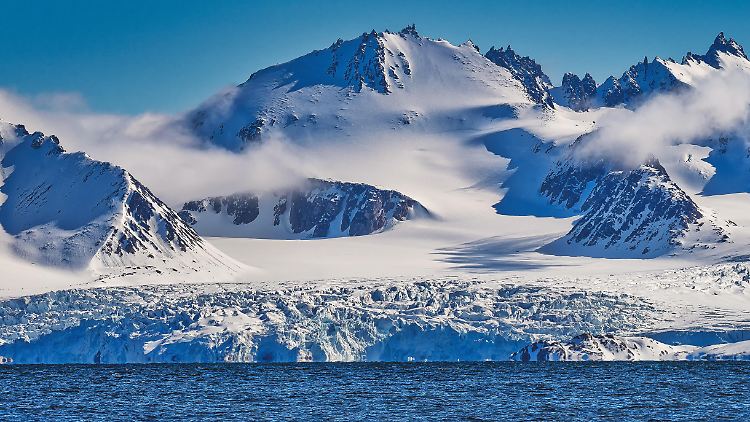 Spitzbergen bietet einen atemberaubenden Anblick. Wie lange das noch so bleibt, hängt stark von der Erderwärmung ab.