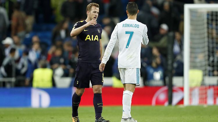 Harry Kane (links) will Cristiano Ronaldo nacheifern.