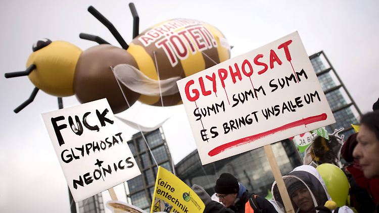 Die Abkehr vom Glyphosat wird schon lange gefordert.