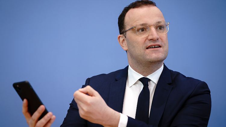 Gesundheitsminister Jens Spahn hofft, dass auch Deutschland den digitalen Impfpass ab 1. Juli ausgeben kann. 
