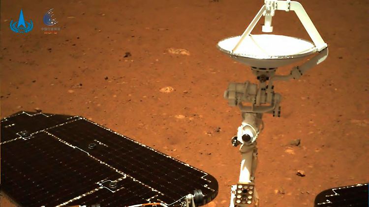 Erste Bilder vom Mars hatte der chinesische Rover bereits im Laufe der Woche gesendet.