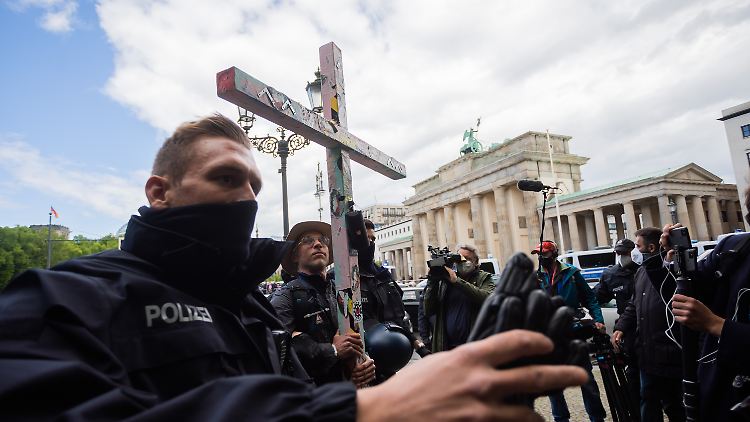 Demonstranten herhielten Platzverweise. 