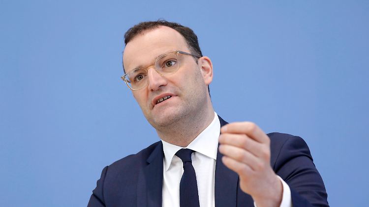 "Das Leid der Kinder in der Pandemie beschäftigt mich sehr", sagt Spahn.