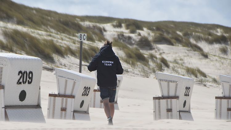 Auch wenn es nicht so aussieht - zahlreiche Urlauber verbringen Pfingsten auf Sylt.
