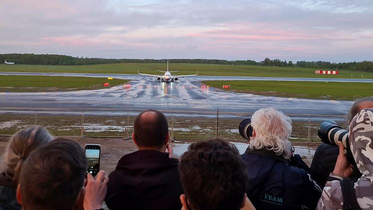 Die Ryanair-Maschine landete schließlich mit mehreren Stunden Verspätung ohne ihren Passagier Roman Protassewitsch in Vilnius. 