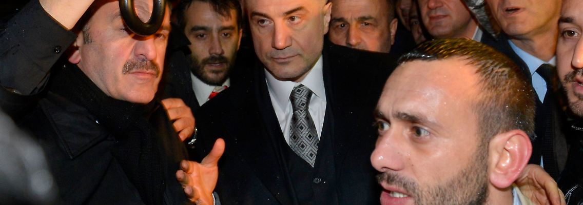 47006096.jpg