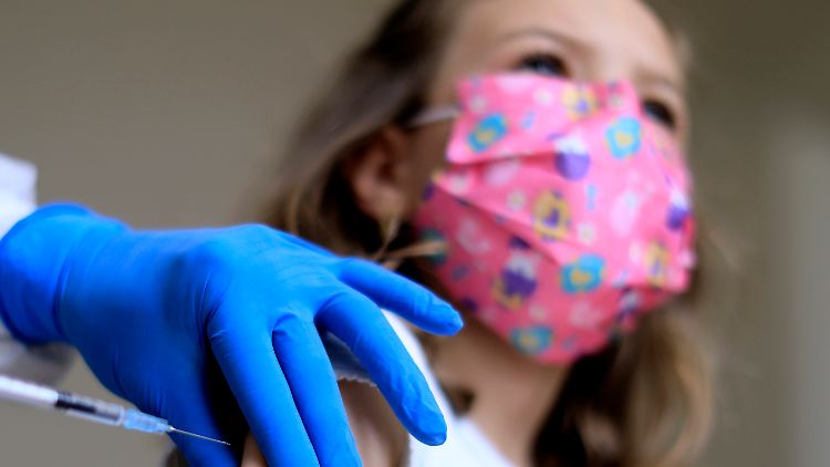 In den USA sollen auch Kinder gegen Covid-19 geimpft werden. Für Deutschland will die STIKO dies nicht generell empfehlen.