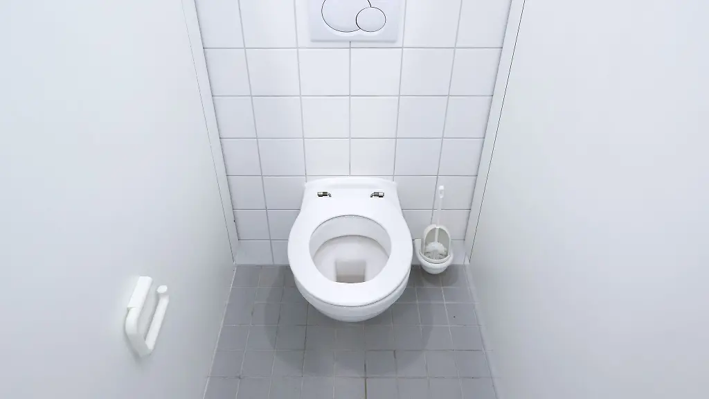 Nach-der-sexuellen-Gewalt-auf-zwei-Krefelder-Grundschultoiletten-will-die-Stadt-die-Schulen-staerker-sichern