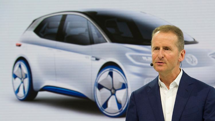 Volkswagen-Chef Herbert Diess kritisiert den VDA für seine "Technologieoffenheit".