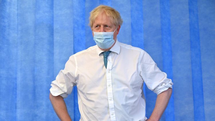 Am Rande eines Besuchs in einer Klinik äußerte sich der britische Premier Boris Johnson zu den Anschuldigungen.