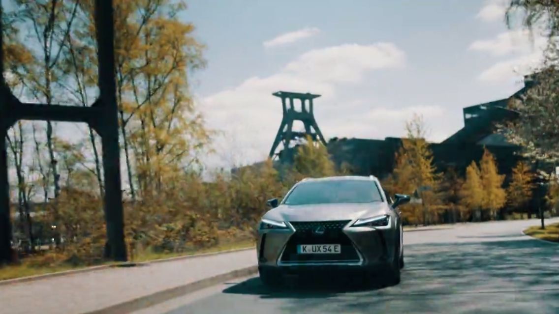 lexus.PNG
