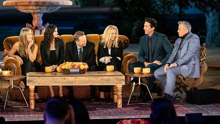 Alte Freunde wiedervereint: Aniston, Cox, Perry, Kudrow, Schwimmer und LeBlanc (v.l.)