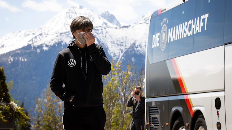 Löw ist in Seefeld eingetroffen.