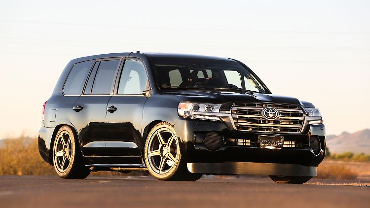 Mit 370 km/h und 2.000 PS ist der Land Speed Cruiser des Toyota Motorsports Technical Center (MTC) in Los Angeles Vmax-Weltrekordhalter für Geländewagen.