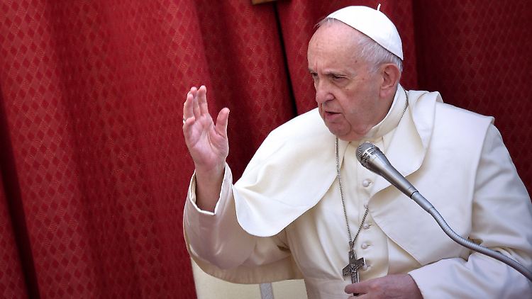 Das Erzbistum Köln befindet sich seit vielen Monaten in einer tiefen Vertrauenskrise - nun handelt Papst Franziskus.