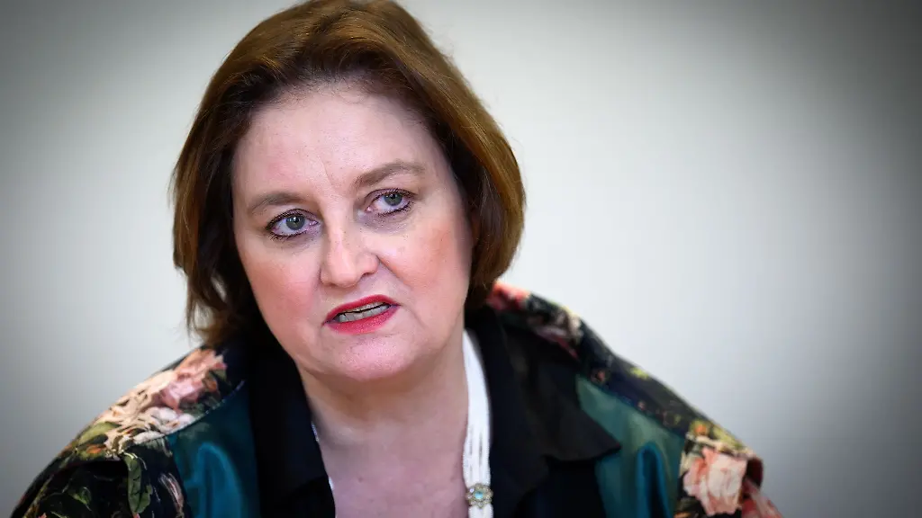 Natuerlich-ist-das-schmerzhaft-sagt-Ina-Czyborra-ueber-die-Kuerzungen