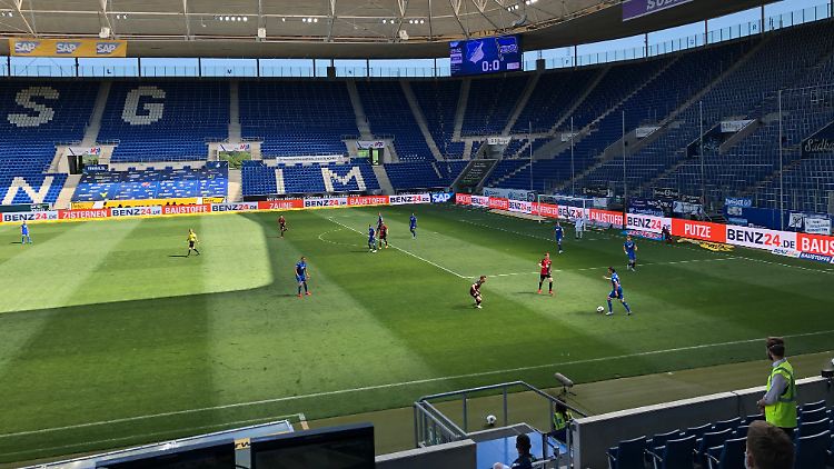 Die 18 Erstligisten haben in der vergangenen Spielzeit die Infektionen von 69 Profis öffentlich gemacht.