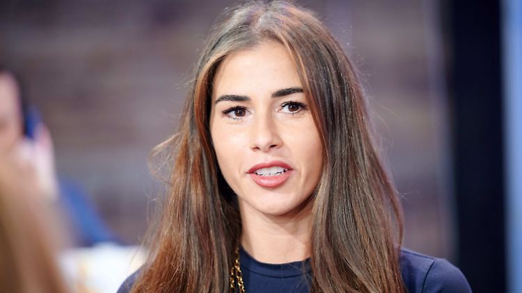 Sarah Lombardi heißt mit Nachnamen wieder Engels. 