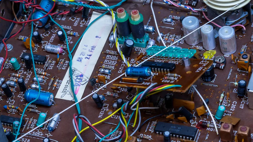 Reparieren-statt-wegwerfen-und-neu-kaufen-Der-Reparaturatlas-in-Sachsen-Anhalt-soll-Wege-zu-Werkstaetten-zeigen