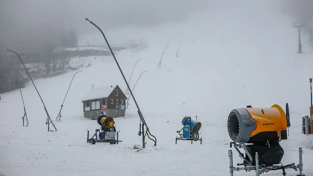 Am-Freitag-oeffnen-die-Anlagen-und-Pisten-am-Fichtelberg