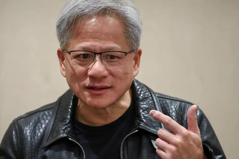 2024-12-04T084627Z-1909887844-RC27IBAV21QX-RTRMADP-3-THAILAND-NVIDIA