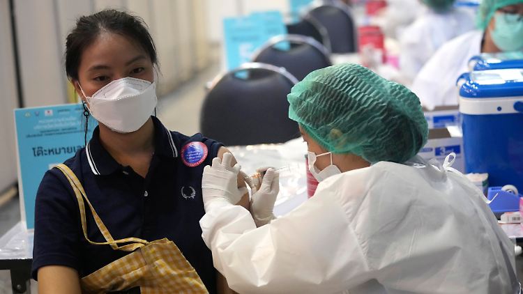 Unter anderem in Thailand wird der Impfstoff von Sinovac bereits eingesetzt.