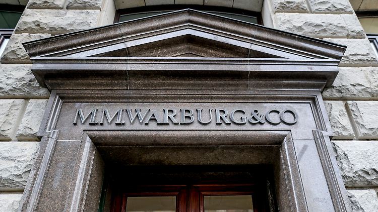 Der Verurteilte war Generalbevollmächtigter der Warburg-Bank.