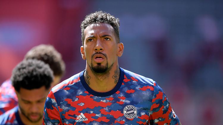Boateng muss bei der EM zusehen.