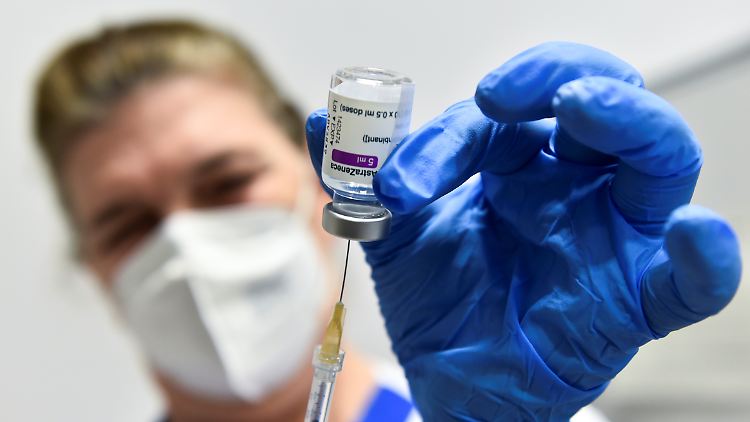 Bei den Thrombosen handelt es sich um eine sehr seltene Impfnebenwirkung.