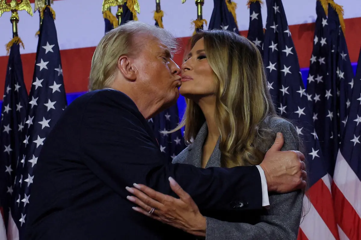 2024-12-02T100106Z-246070346-RC2JZAA06IKX-RTRMADP-3-YEAR-END-2024-PHOTOS-BEST