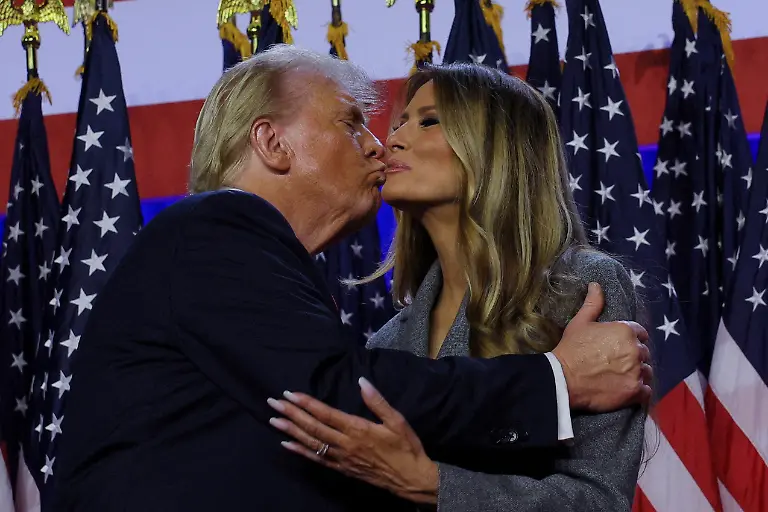 2024-12-02T100106Z-246070346-RC2JZAA06IKX-RTRMADP-3-YEAR-END-2024-PHOTOS-BEST