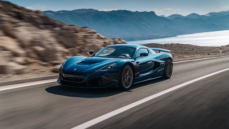Optisch ginge der Rimac Nevera auch als Mittelmotor-Sportwagen mit V8, V10 oder V12 im Heck durch.