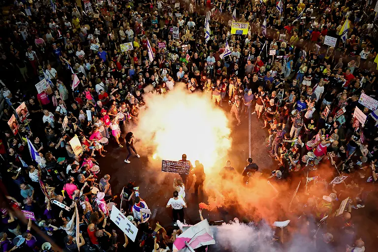 2024-10-13T160736Z-1483072590-RC25JAAJWJM3-RTRMADP-3-ISRAEL-PALESTINIANS-HOSTAGES-PROTEST